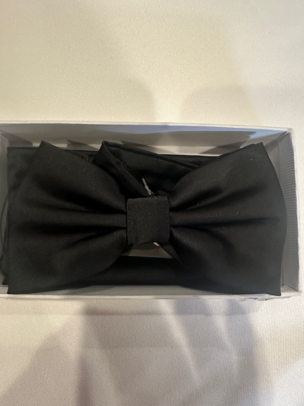Wedding Party! Satin Bow Ties/ With Hankies/ Black